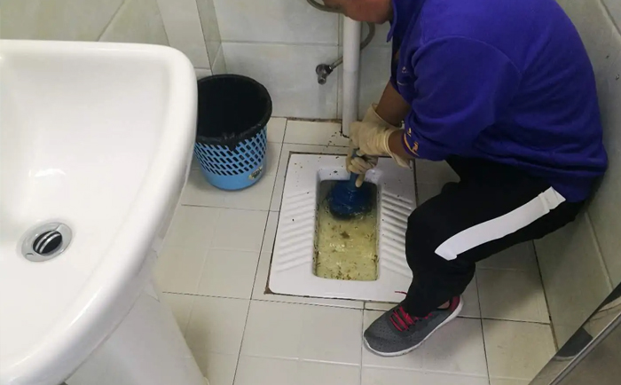 莫力达瓦疏通蹲坑